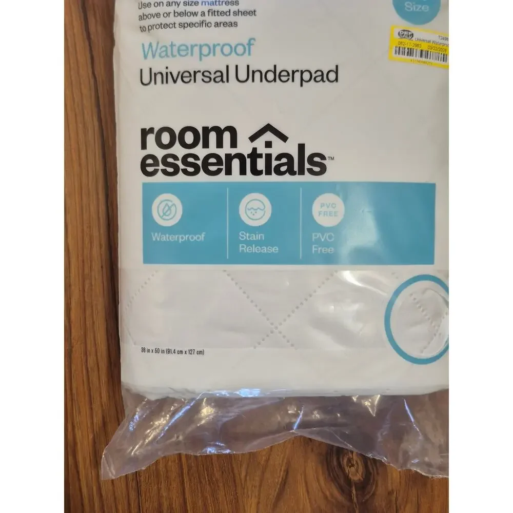 Room Essentials Waterproof Universal Underpad for Mattresses Ones Size No Stain